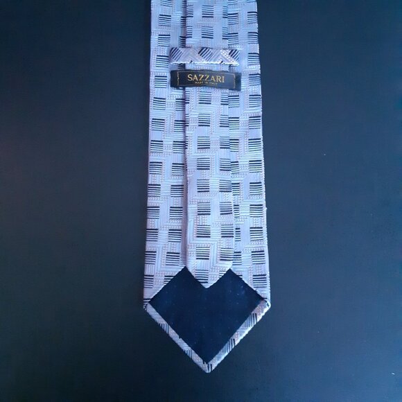 Sazzari Pastel Blue w/ Navy Line Squares Repeating Pattern 100% Silk Tie - Picture 6 of 11